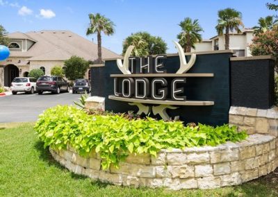 The Lodge at Southwest Apartments